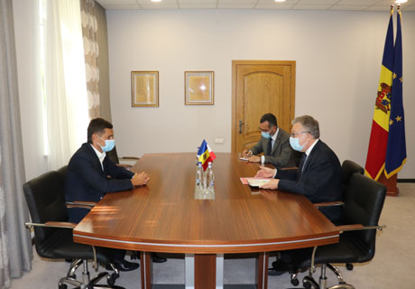 MOLDOVAN JUSTICE MINISTER AND FRENCH AMBASSADOR DISCUSS JUDICIARY REFORM IN RM MOLDOVAN JUSTICE MINISTER AND FRENCH AMBASSADOR DISCUSS JUDICIARY REFORM IN RM