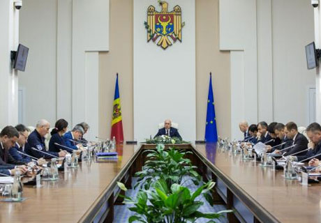 GOVERNMENT TO ALLOCATE FINANCIAL SUPPORT TO TWO FAMILIES WHO LOST THEIR HOUSES IN FIRE GOVERNMENT TO ALLOCATE FINANCIAL SUPPORT TO TWO FAMILIES WHO LOST THEIR HOUSES IN FIRE