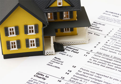 DEADLINE FOR PAYING REAL-ESTATE TAX EXPIRES ON MONDAY DEADLINE FOR PAYING REAL-ESTATE TAX EXPIRES ON MONDAY