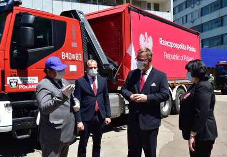 POLAND DELIVERS TO MOLDOVA ANTI-VIRUS PROTECTIVE EQUIPMENT WORTH 121K EUROS POLAND DELIVERS TO MOLDOVA ANTI-VIRUS PROTECTIVE EQUIPMENT WORTH 121K EUROS
