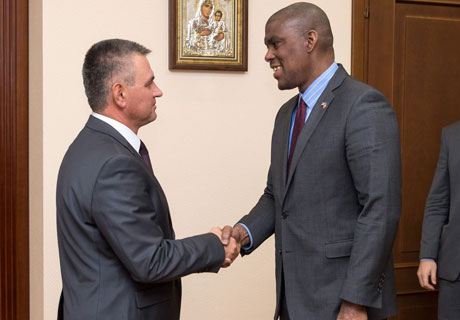 U.S. AMBASSADOR DERECK HOGAN VISITS TRANSNISTRIA, MEETS KRASNOSELSKY U.S. AMBASSADOR DERECK HOGAN VISITS TRANSNISTRIA, MEETS KRASNOSELSKY