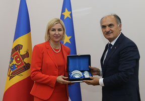 GAGAUZIA GOVERNOR MEETS TURKISH DEPUTIES GAGAUZIA GOVERNOR MEETS TURKISH DEPUTIES