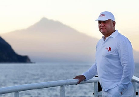 PRESIDENT DODON VISITS MOUNT ATHOS DESPITE PROHIBITION PRESIDENT DODON VISITS MOUNT ATHOS DESPITE PROHIBITION