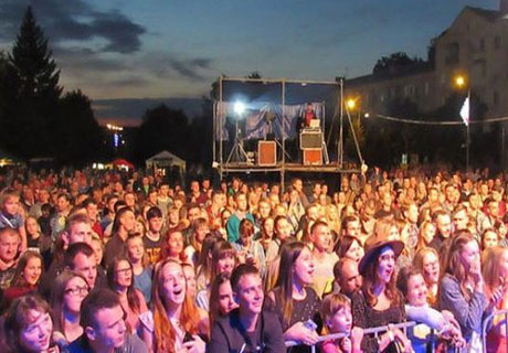 CHISINAU TO HOST YOUTH FESTIVAL SATURDAY CHISINAU TO HOST YOUTH FESTIVAL SATURDAY