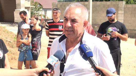 ДОЛЬЩИКИ СТРОЯЩЕГОСЯ ЖИЛЬЯ В ЯЛОВЕНЬ ТРЕБУЮТ ВЕРНУТЬ ИМ КВАРТИРЫ ДОЛЬЩИКИ СТРОЯЩЕГОСЯ ЖИЛЬЯ В ЯЛОВЕНЬ ТРЕБУЮТ ВЕРНУТЬ ИМ КВАРТИРЫ