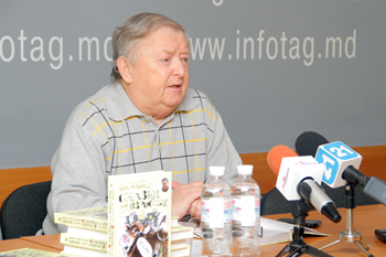 ПИСАТЕЛЬ СЕРГЕЙ ЕВСТРАТЬЕВ ВЫПУСТИЛ «СКАЗКИ ДЛЯ ВЗРОСЛЫХ» ПИСАТЕЛЬ СЕРГЕЙ ЕВСТРАТЬЕВ ВЫПУСТИЛ «СКАЗКИ ДЛЯ ВЗРОСЛЫХ»