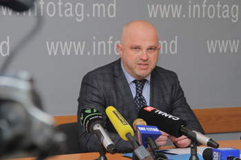 АДВОКАТЫ ПРЕДПРИНИМАТЕЛЯ ВЯЧЕСЛАВА ПЛАТОНА СЧИТАЮТ, ЧТО СУД ВСТАЛ НА СТОРОНУ ОБВИНЕНИЯ АДВОКАТЫ ПРЕДПРИНИМАТЕЛЯ ВЯЧЕСЛАВА ПЛАТОНА СЧИТАЮТ, ЧТО СУД ВСТАЛ НА СТОРОНУ ОБВИНЕНИЯ