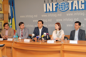 EXPERT-GRUP: В МОЛДОВЕ ЗАФИКСИРОВАНА ПОЛОЖИТЕЛЬНАЯ, НО ПРОТИВОРЕЧИВАЯ ЭКОНОМИЧЕСКАЯ ДИНАМИКА EXPERT-GRUP: В МОЛДОВЕ ЗАФИКСИРОВАНА ПОЛОЖИТЕЛЬНАЯ, НО ПРОТИВОРЕЧИВАЯ ЭКОНОМИЧЕСКАЯ ДИНАМИКА