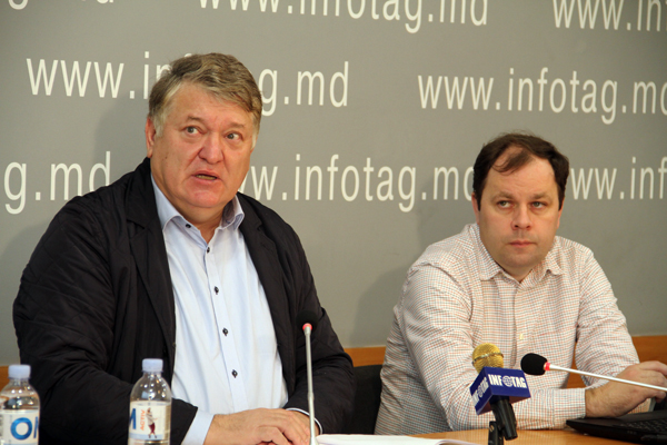 ОПРОС: В ПАРЛАМЕНТ МОЛДОВЫ УВЕРЕННО ПРОХОДЯТ ТОЛЬКО ПСРМ, PAS И ДПМ ОПРОС: В ПАРЛАМЕНТ МОЛДОВЫ УВЕРЕННО ПРОХОДЯТ ТОЛЬКО ПСРМ, PAS И ДПМ