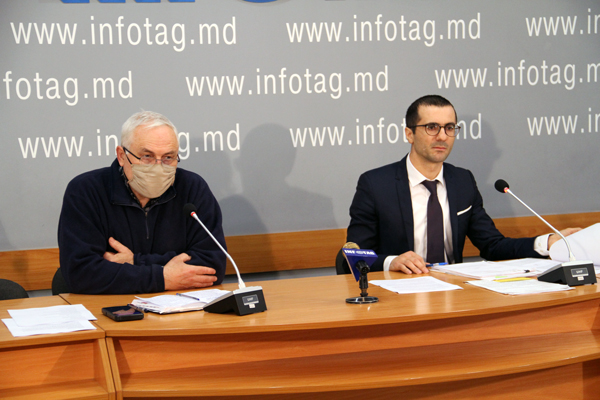 КИШИНЕВЕЦ ВИКТОР САЛИНСКИ СЧИТАЕТ, ЧТО ГОСУДАРСТВО ОТКАЗЫВАЕТ СВОИМ ГРАЖДАНАМ В ИСПОЛНЕНИИ ИХ ЗАКОННЫХ ПРАВ 