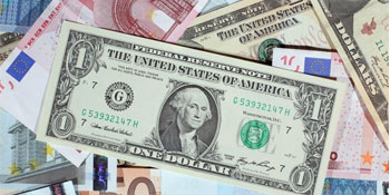 CURSUL LEULUI NU VA REUŞI PÂNĂ LA SFÂRŞITUL ANULUI SĂ TREACĂ PRAGUL PSIHOLOGIC DE 17 ŞI 20 LEI PENTRU UN DOLAR ŞI EURO – OPINIA DEALERILOR CURSUL LEULUI NU VA REUŞI PÂNĂ LA SFÂRŞITUL ANULUI SĂ TREACĂ PRAGUL PSIHOLOGIC DE 17 ŞI 20 LEI PENTRU UN DOLAR ŞI EURO – OPINIA DEALERILOR