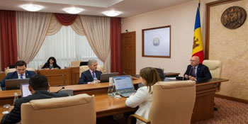 GUVERNUL A APROBAT RATIFICAREA ACORDURILOR CU BERD ŞI BEI PRIVIND INTERCONECTAREA LA REŢELELE DE ENERGIE ELECTRICĂ DIN ROMÂNIA GUVERNUL A APROBAT RATIFICAREA ACORDURILOR CU BERD ŞI BEI PRIVIND INTERCONECTAREA LA REŢELELE DE ENERGIE ELECTRICĂ DIN ROMÂNIA