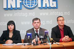 BALTI EX-SOCIAL DEMOCRATS POUR LIGHT ON THEIR DEPARTURE