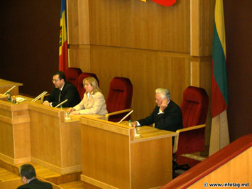 Посещение парламента Республики Молдова президентом Литовской Республики Валдасом Адамкусом  
