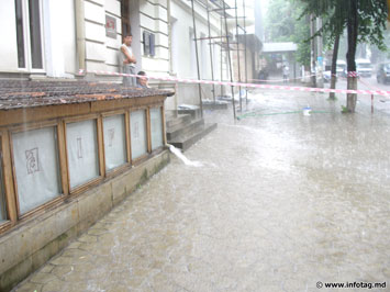 Практически каждый день в Кишиневе идут дожди