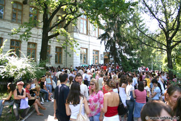 День объявления результатов экзаменов в Кишиневе – как последний день Помпеи