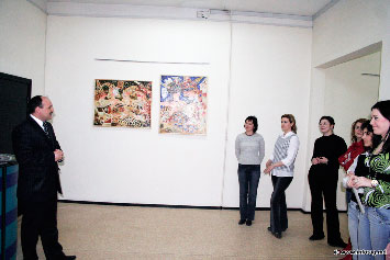 В офисе телеканала TV-7 открылась выставка картин Елены Ревуцкой  и Виктории Селицкой