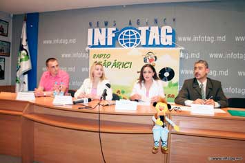 В Кишиневе начнет вещать  радио для детей  Radio Scaparici