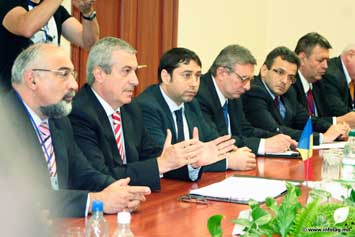 Встреча правительственных делегаций Молдовы и Румынии в Кишиневе 