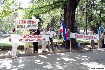 «Единая Гагаузия» требует освобождения Ивана Бургуджи