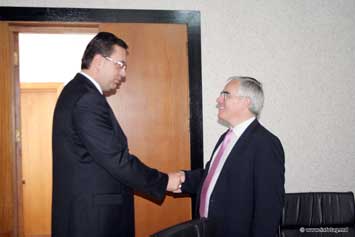 Встреча председателя парламента с посолом Франции в Молдове 