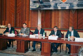 В Кишиневе открылся инвестиционный форум