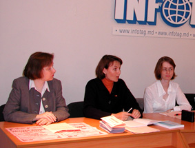 14.07.2003 GERMAN EMBASSY BRINGS SECOND ROUND OF CHISINAU CLASSICS  (NEWS CONFERENCE IN INFOTAG)