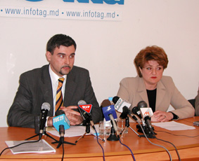 04.05.2004 OVER HALF OF ALL MOLDOVAN MIGRANTS WORK IN RUSSIA…