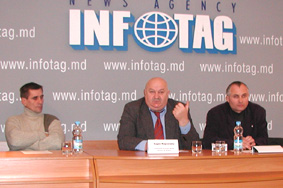 22.12.2004 SMALL BUSINESSES CALL FOR ALTERNATIVE MEDICAL INSURANCE SYSTEM  (NEWS CONFERENCE IN INFOTAG)