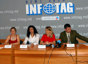 16.06.2005 SWISS COOPERATION OFFICE LAUNCHES NEW PHASE OF NGO SMALL GRANT PROGRAM