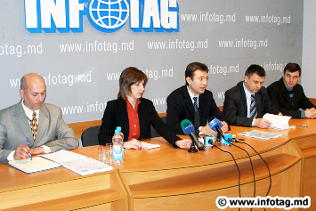 24.04.2007 MOLDOVAN NGOs TO MONITOR LOCAL ELECTIONS