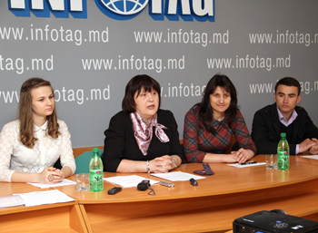 YOUTH MEDIA CENTRE AND WINROCK MOLDOVA ASSOCIATION LAUNCH AWARENESS-RAISING CAMPAIGN AGAINST DOMESTIC VIOLENCE YOUTH MEDIA CENTRE AND WINROCK MOLDOVA ASSOCIATION LAUNCH AWARENESS-RAISING CAMPAIGN AGAINST DOMESTIC VIOLENCE