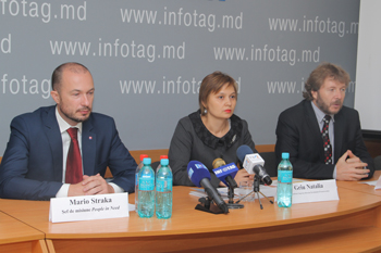 DOCUMENTARY FILMS TO BE SCREENED AT LESSONS IN MOLDOVAN SCHOOLS DOCUMENTARY FILMS TO BE SCREENED AT LESSONS IN MOLDOVAN SCHOOLS
