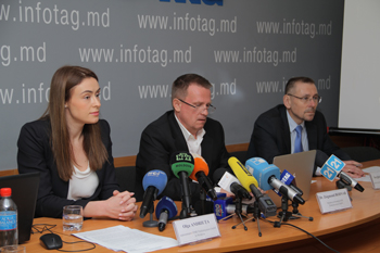 PAID PARKING LOTS INTRODUCTION IS UNPOPULAR, BUT PROFITABLE FOR CHISINAU – PARKLEITSYSTEM COMPANY PAID PARKING LOTS INTRODUCTION IS UNPOPULAR, BUT PROFITABLE FOR CHISINAU – PARKLEITSYSTEM COMPANY