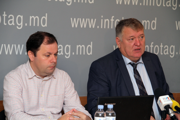 MOLDOVANS’ MAIN PROBLEMS ARE POVERTY, CORRUPTION AND HIGH PRICES – OPINION POLL MOLDOVANS’ MAIN PROBLEMS ARE POVERTY, CORRUPTION AND HIGH PRICES – OPINION POLL