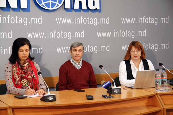 EXTORTIONS FROM PARENTS HAVE NOT BEEN ERADICATED IN MOLDOVAN EDUCATION SYSTEM    