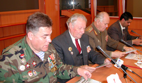 21.05.2004 Пресс-конференция компании “Trans Gas” S.R.L. спонсора и организатора благотворительного концерта группы “Мумий Тролль” в г.Кишиневе. и Союза ветеранов войны в Афганистане 21.05.2004 Пресс-конференция компании “Trans Gas” S.R.L. спонсора и организатора благотворительного концерта группы “Мумий Тролль” в г.Кишиневе. и Союза ветеранов войны в Афганистане