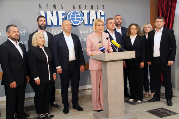 PREȘEDINTA PARTIDULUI „INIMA MOLDOVEI” ATRAGE ATENȚIA ASUPRA „ATACURILOR MURDARE” DIN PARTIDA PAS PREȘEDINTA PARTIDULUI „INIMA MOLDOVEI” ATRAGE ATENȚIA ASUPRA „ATACURILOR MURDARE” DIN PARTIDA PAS