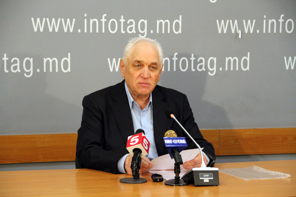 ACTIVISTUL PENTRU DREPTURILE OMULUI ÎNDEAMNĂ SĂ NU RECUNOASCĂ REZULTATELE ALEGERILOR, CONSIDERÂND CĂ CEC A ÎNCĂLCAT CONSTITUȚIA ACTIVISTUL PENTRU DREPTURILE OMULUI ÎNDEAMNĂ SĂ NU RECUNOASCĂ REZULTATELE ALEGERILOR, CONSIDERÂND CĂ CEC A ÎNCĂLCAT CONSTITUȚIA